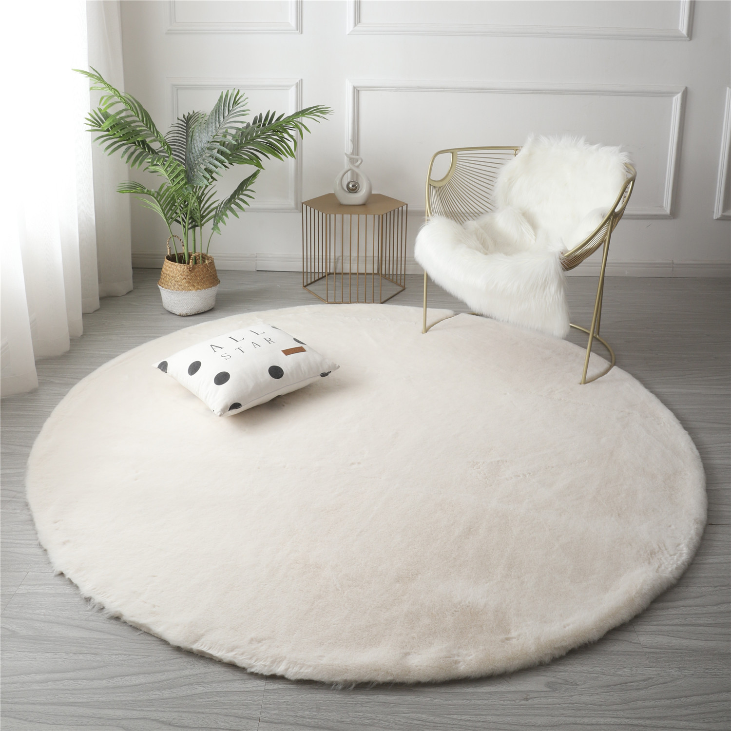 Ultra Soft Round Faux Fur Area - Desk Setup Girly ulasan dan harga
